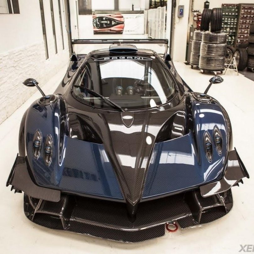 Пагани зонда революшен