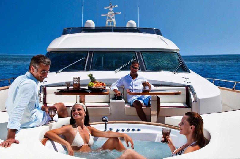 Яхта Джордана Белфорта