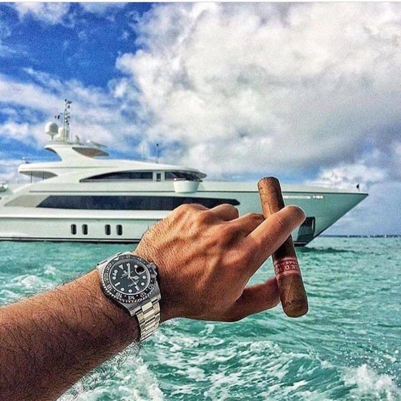 Яхты роскошь лакшери