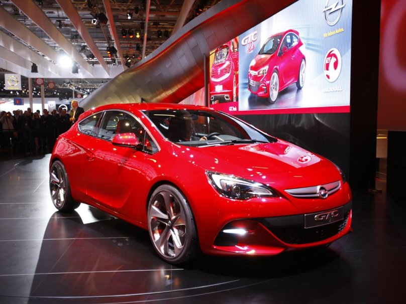 Opel Astra j GTC