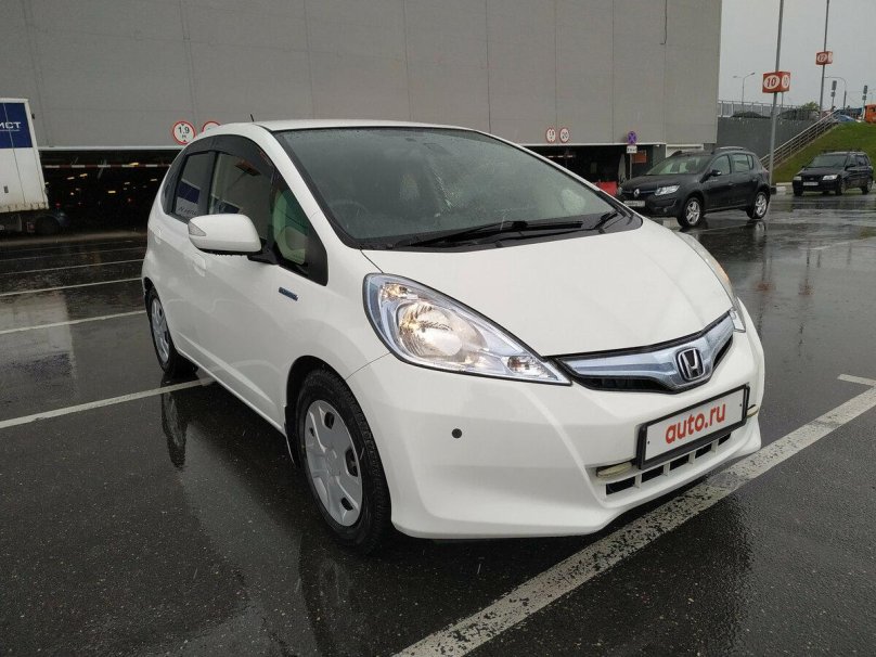 Хонда фит гибрид 2013