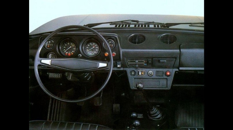 Торпедо ВАЗ 2121