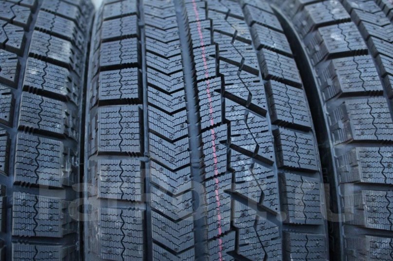 Bridgestone Blizzak w810