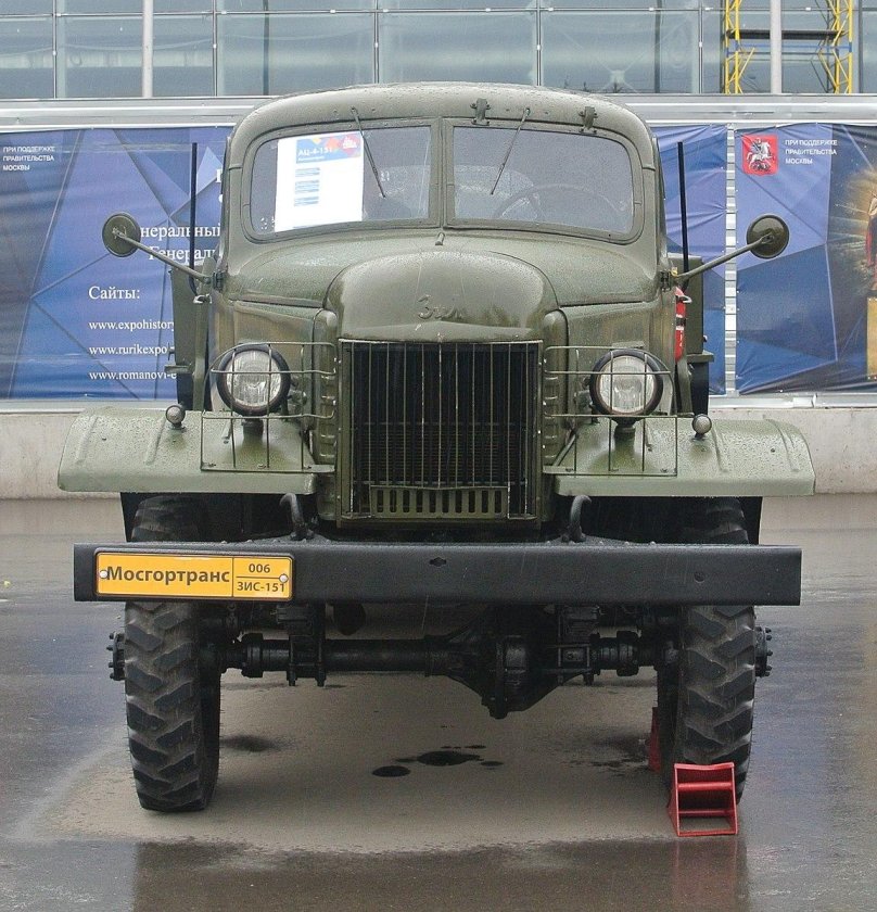 Грузовик ЗИС-151