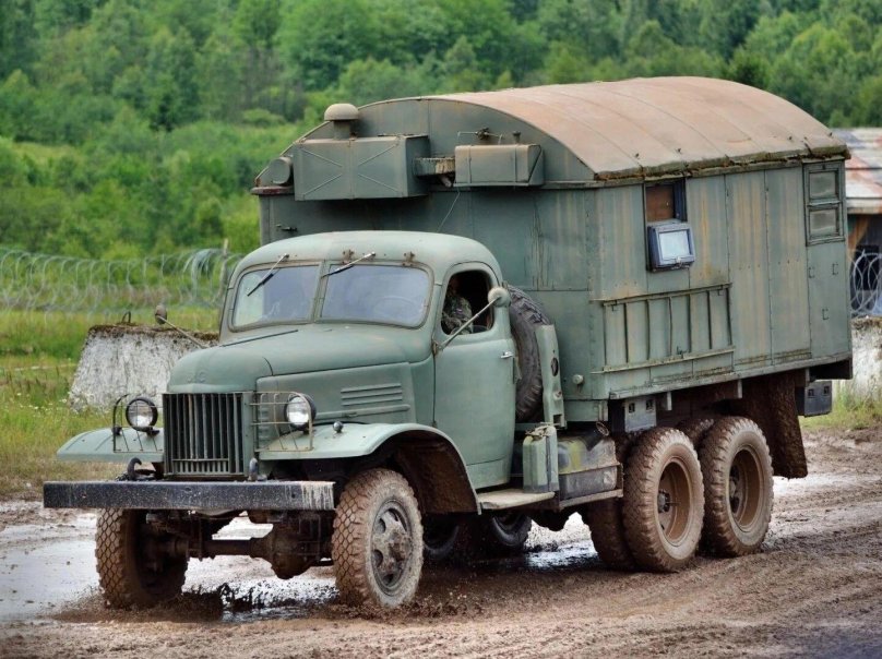 ЗИЛ 157 И ЗИЛ 151