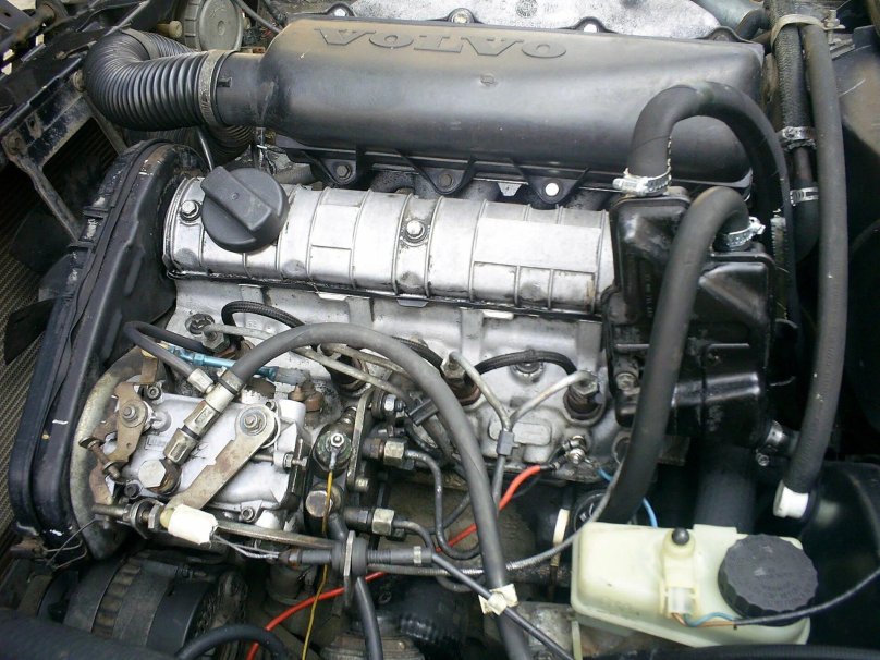 Двигатель Вольво 340