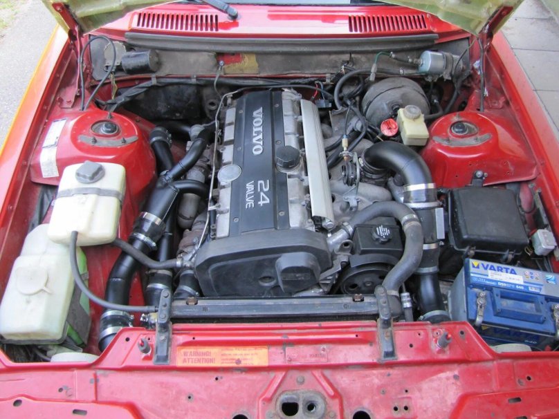 Вольво 960 мотор