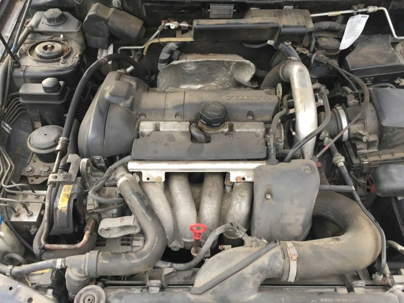 Мотор Вольво s40