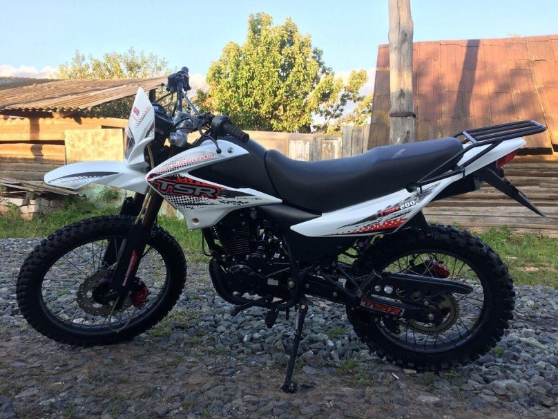 Мотоцикл Cross Interceptor tsr200