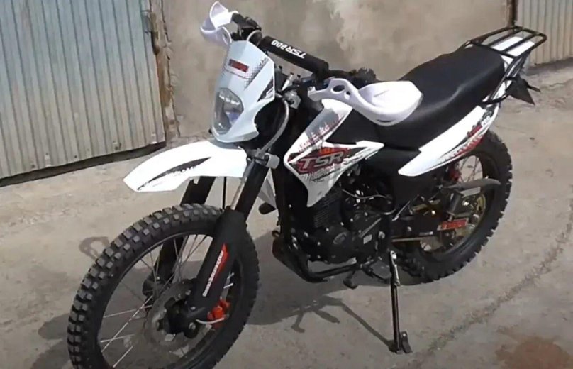 Мотоцикл Cross Interceptor tsr200
