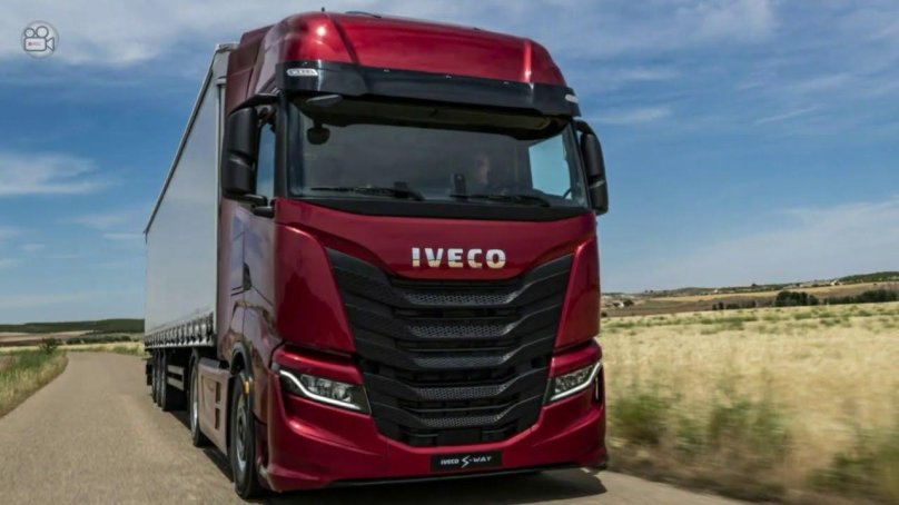 Новая Ивеко тягач