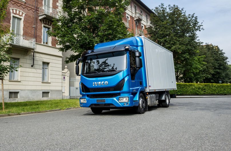 Машина Ивеко Еврокарго