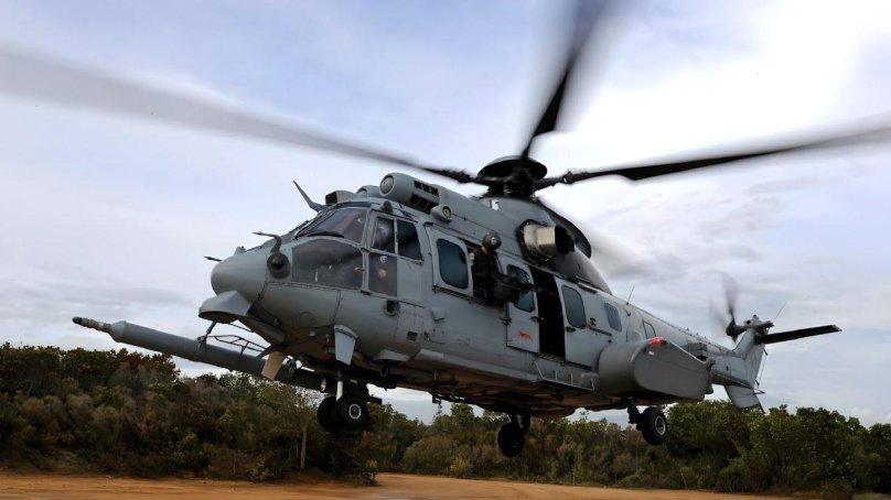 Вертолет н225 super Puma