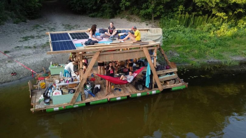 Сплав по Мане на плоту