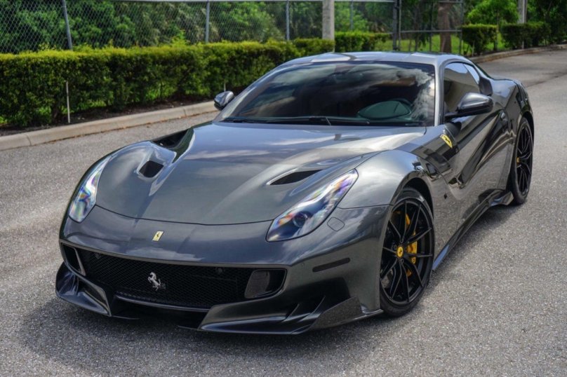 Ferrari f12 Berlinetta TDF
