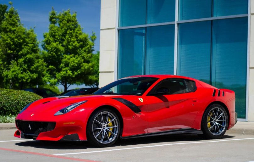 Феррари ф12 ТДФ