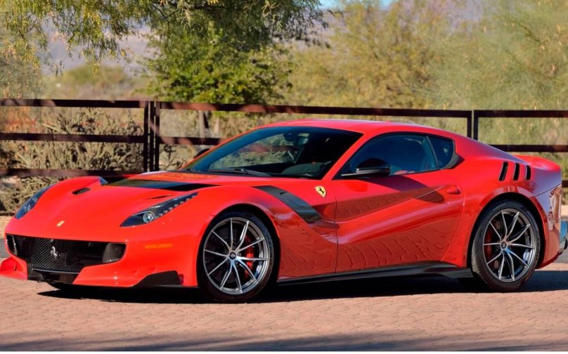 Феррари f12 TDF