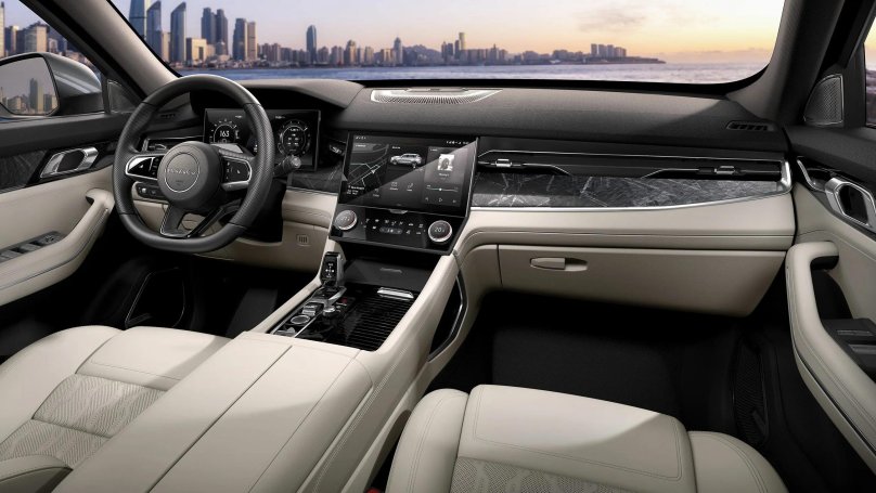 Кроссовер Lynk &amp; co 09