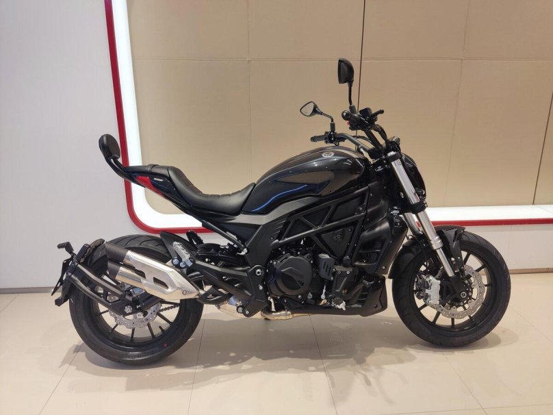 Мотоцикл Benelli 502c