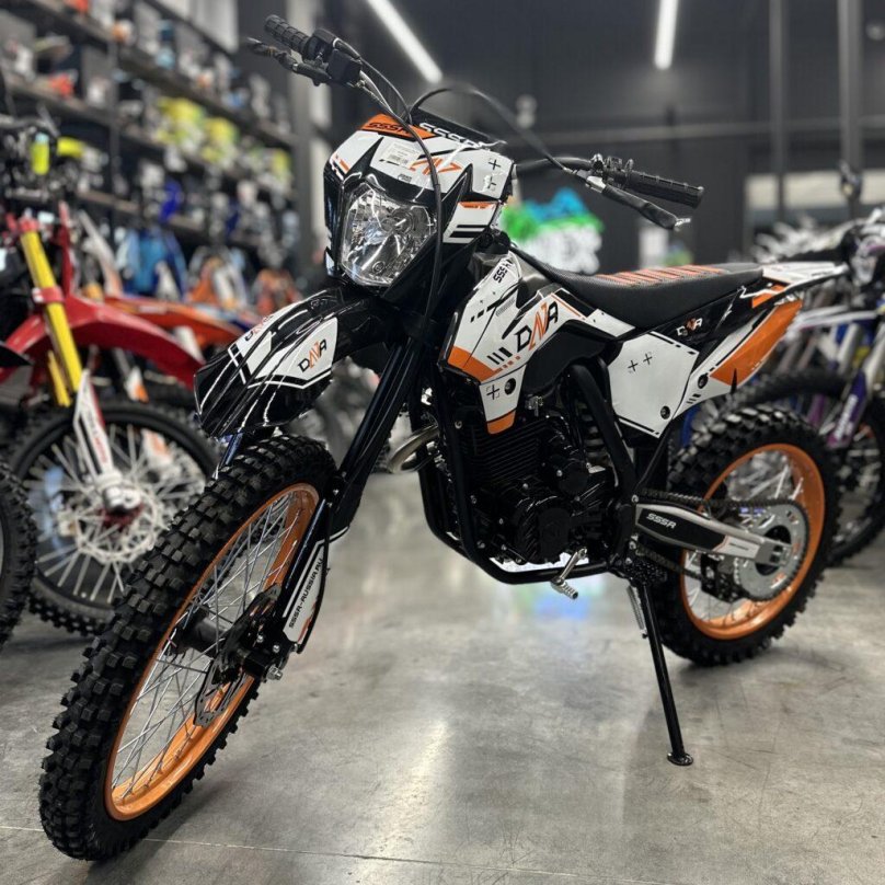 SSSR DNA 300 мотоцикл