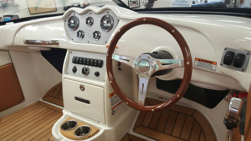 Chris-Craft Capri 25