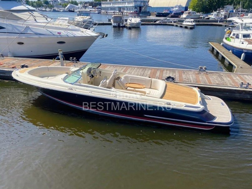 Катер Chris Craft модель Capri 25