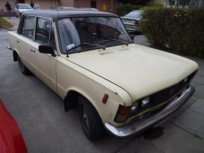 FSO Fiat 125 p салон