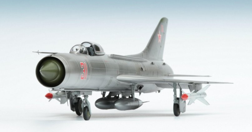 Су-11 истребитель