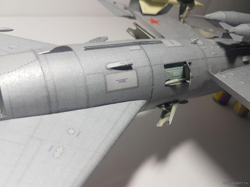 Angraf 197, mig-25rbf