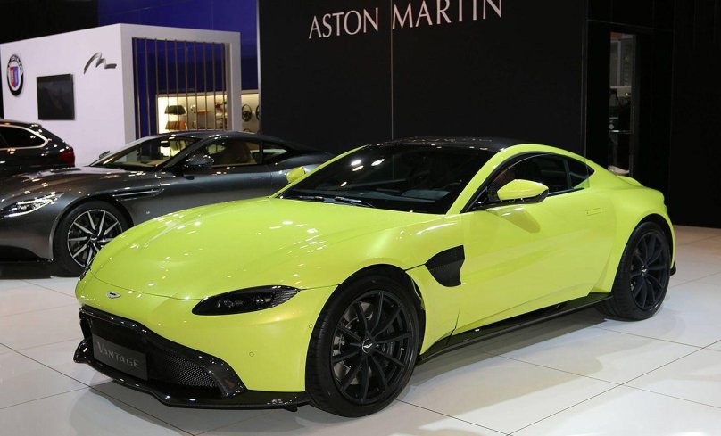 Двухместный спорткар