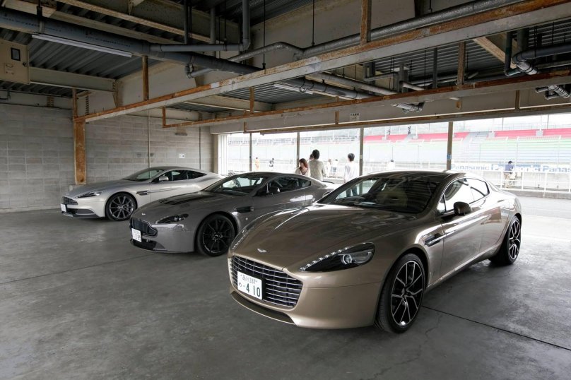Aston Martin Factory