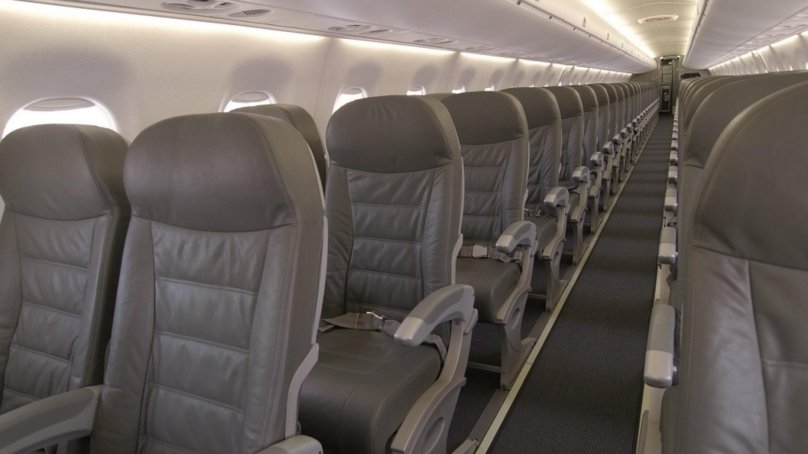 Самолёт Embraer 190