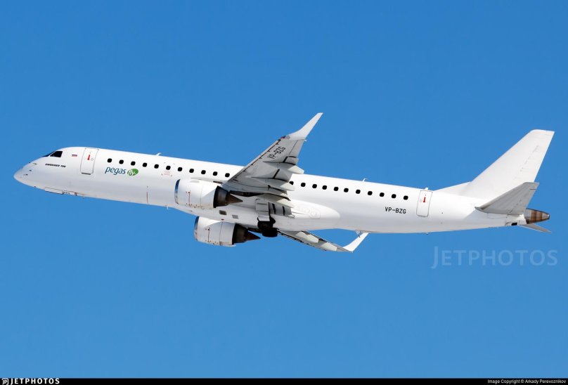 Икар Эмбраер 190