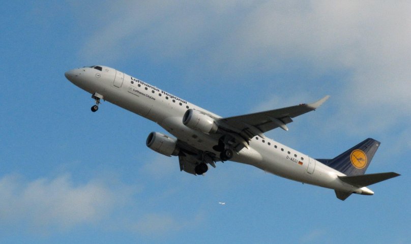 Embraer e190lr