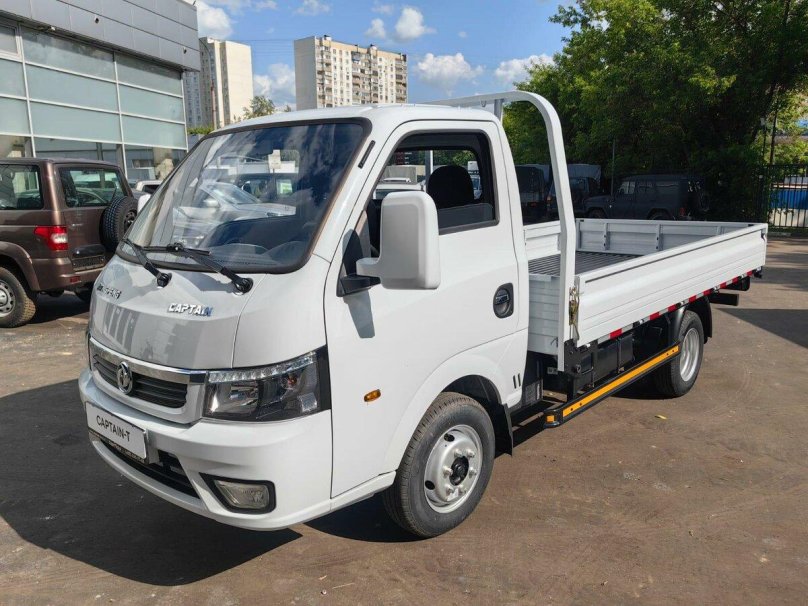 Dongfeng EQ 1030