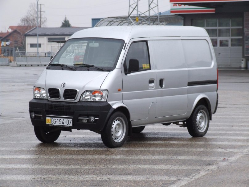 Донг Фенг микроавтобус