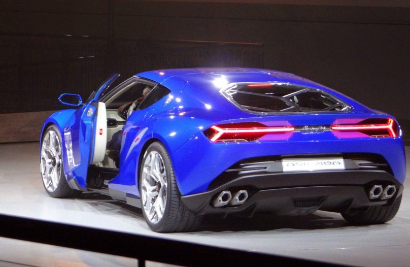 Ламборджини Asterion