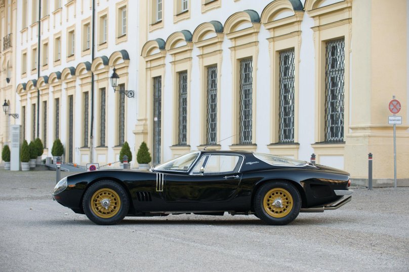 Bizzarrini Giotto авто