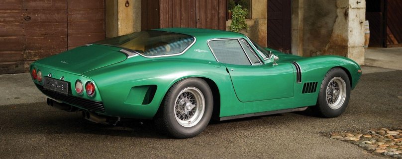 Bizzarrini 5300 gt engine