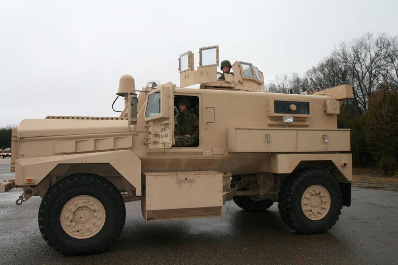 США cougar 6x6 MRAP