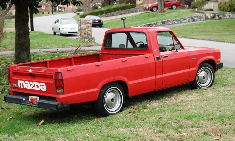 Пикапы 1984 Мазда