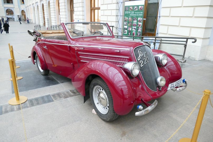 Steyr 220 Cabriolet