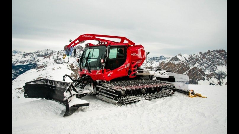 Ратрак Пистен булли