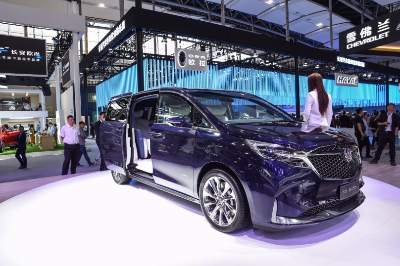 Бьюик минивэн gl8 Авенир 2020