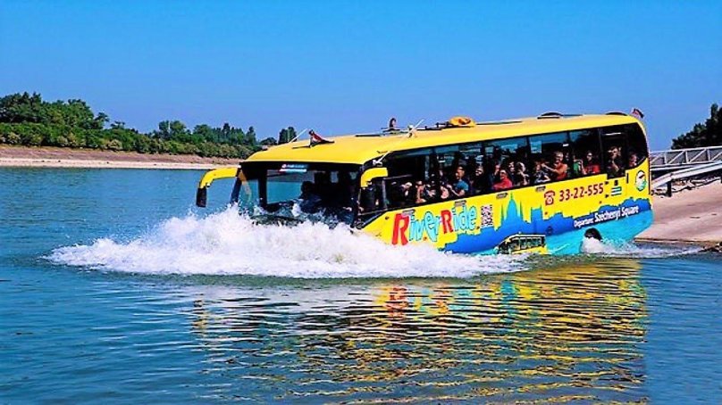 Автобус амфибия в Будапеште