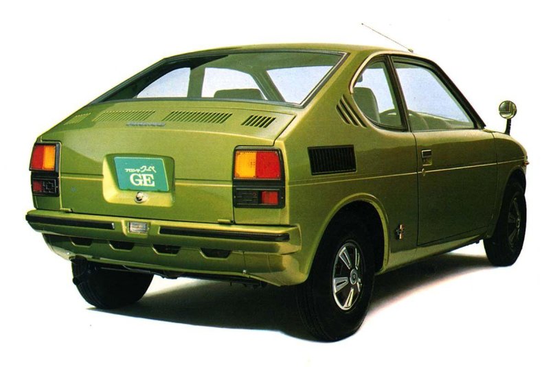 Suzuki fronte Coupe 1976