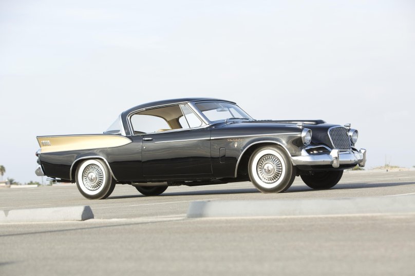 Студебеккер Голден Хавк масл кар