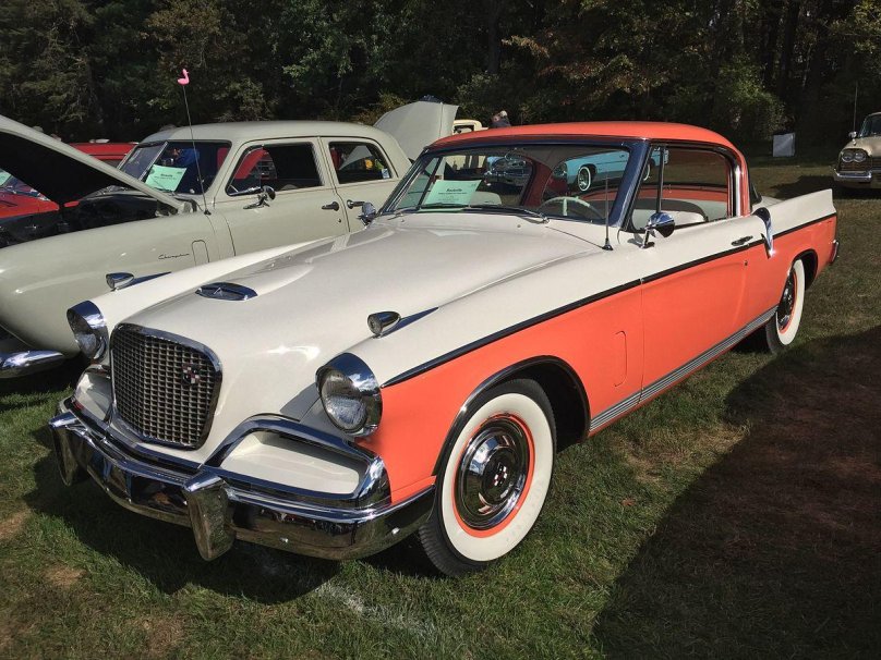 Студебеккер Старлайнер 1954