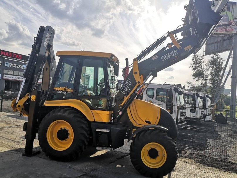 Экскаватор MST 542