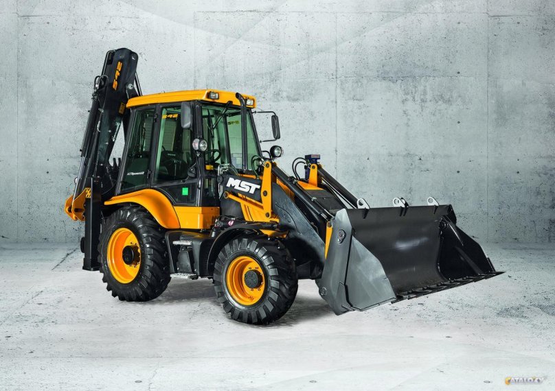 Экскаватор-погрузчик MST m542